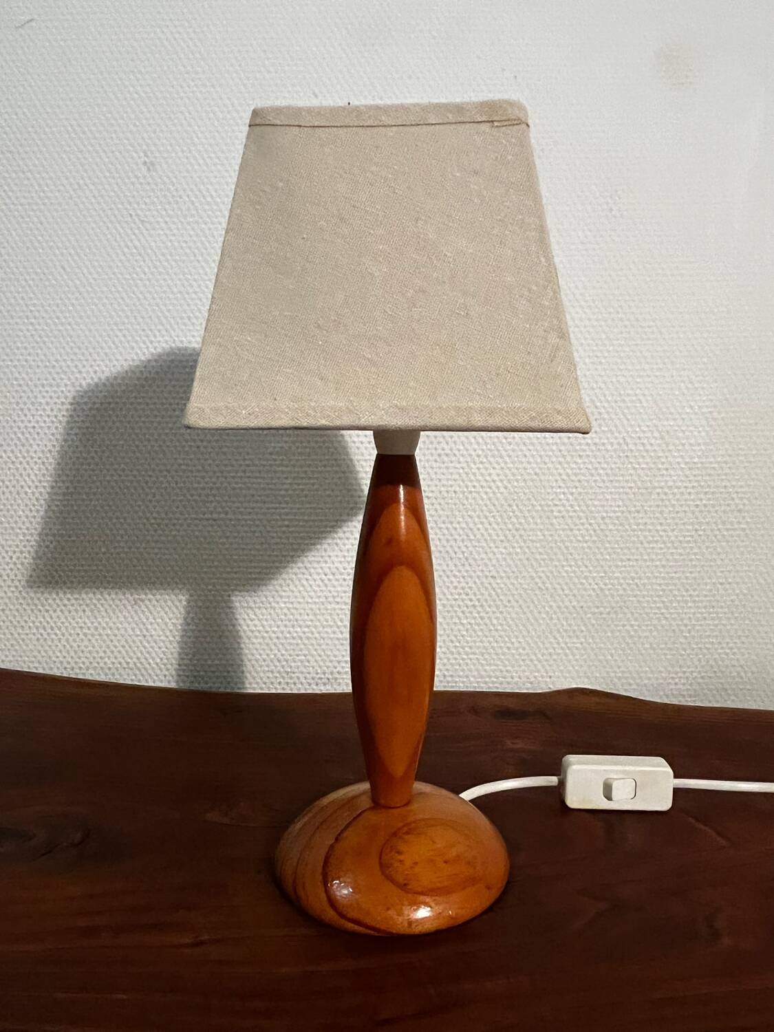 Small wooden foot lamp