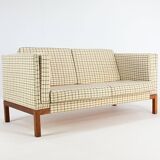 Canapé Vintage, En Laine Et Teck. Danemark, C.1960