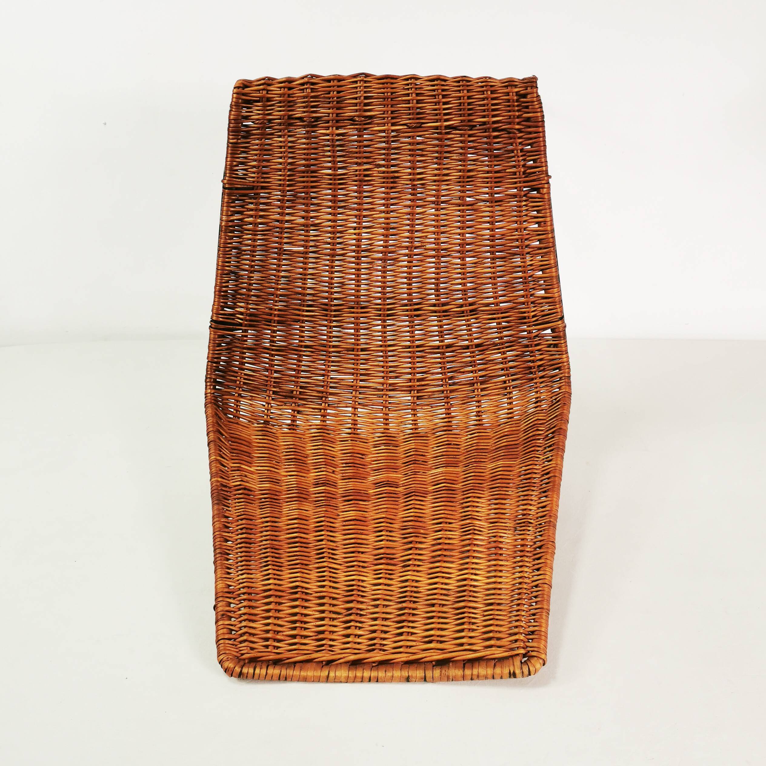 Minimalist chair, designed by Gian Franco Legler, Italy, 1950s.