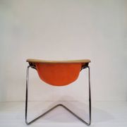 "Pussycat" chair design by Kwok Hoi Chan in leather