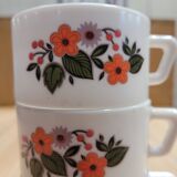 Cups