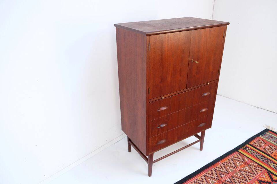 Teak secretary in Danish style, 60s/70s, retro style.