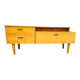 Coiffeuse basse vintage en bois blond – meuble moderniste années 50/60