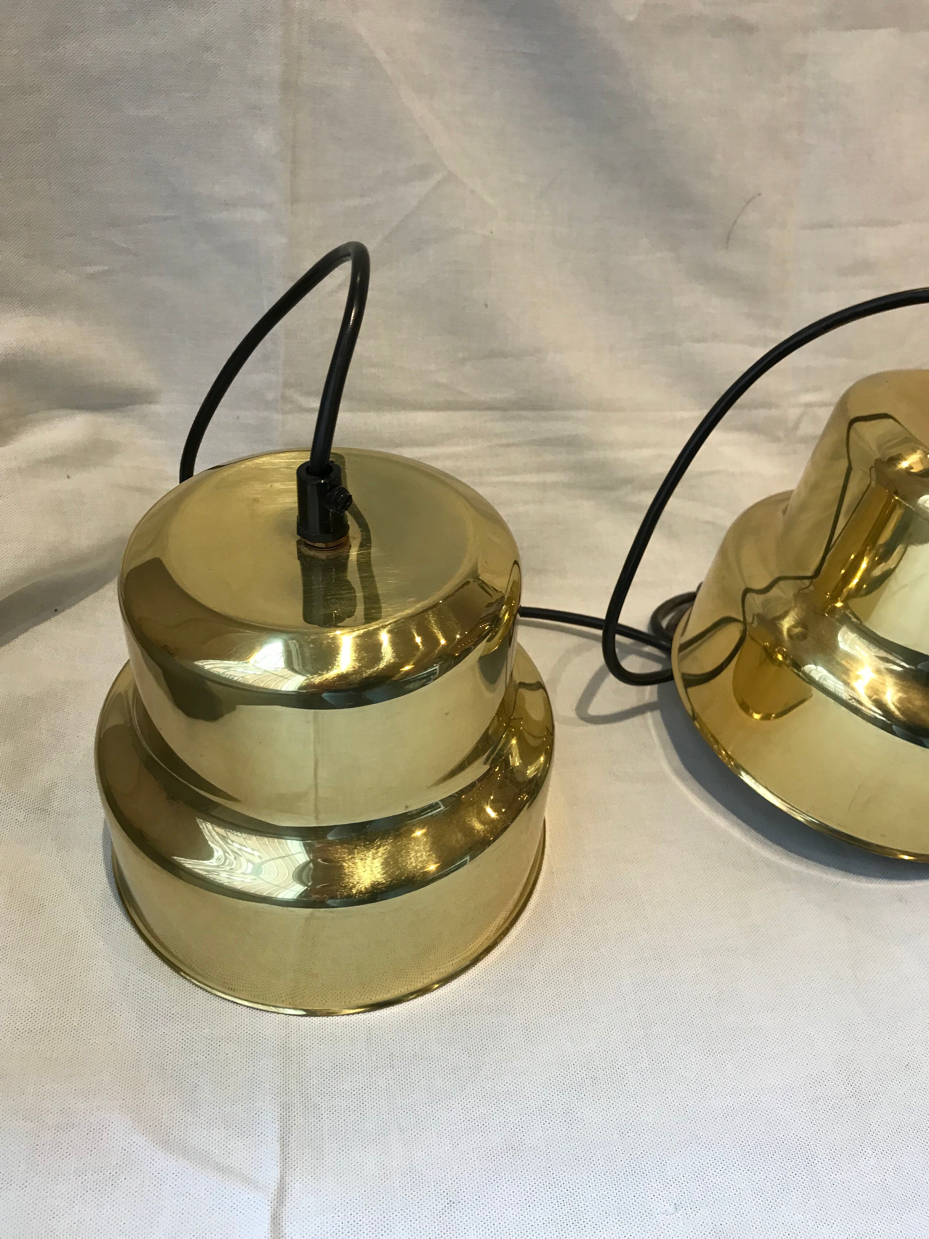 Scandinavian gold pendant lamp