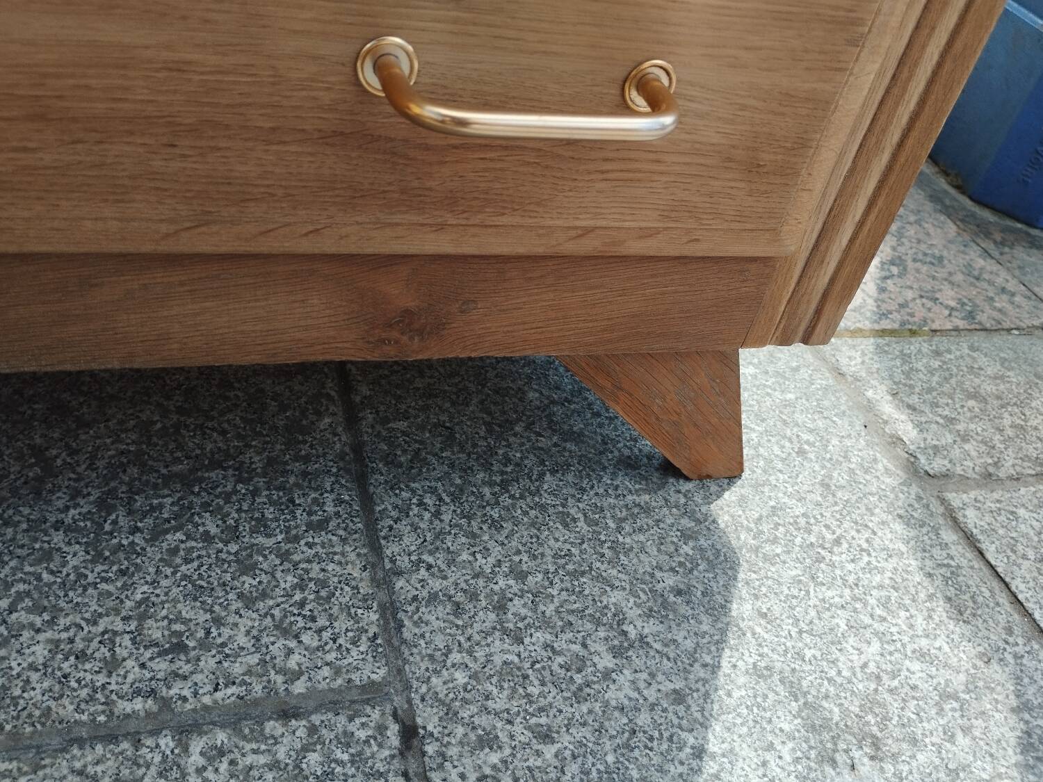 Commode vintage pieds compas