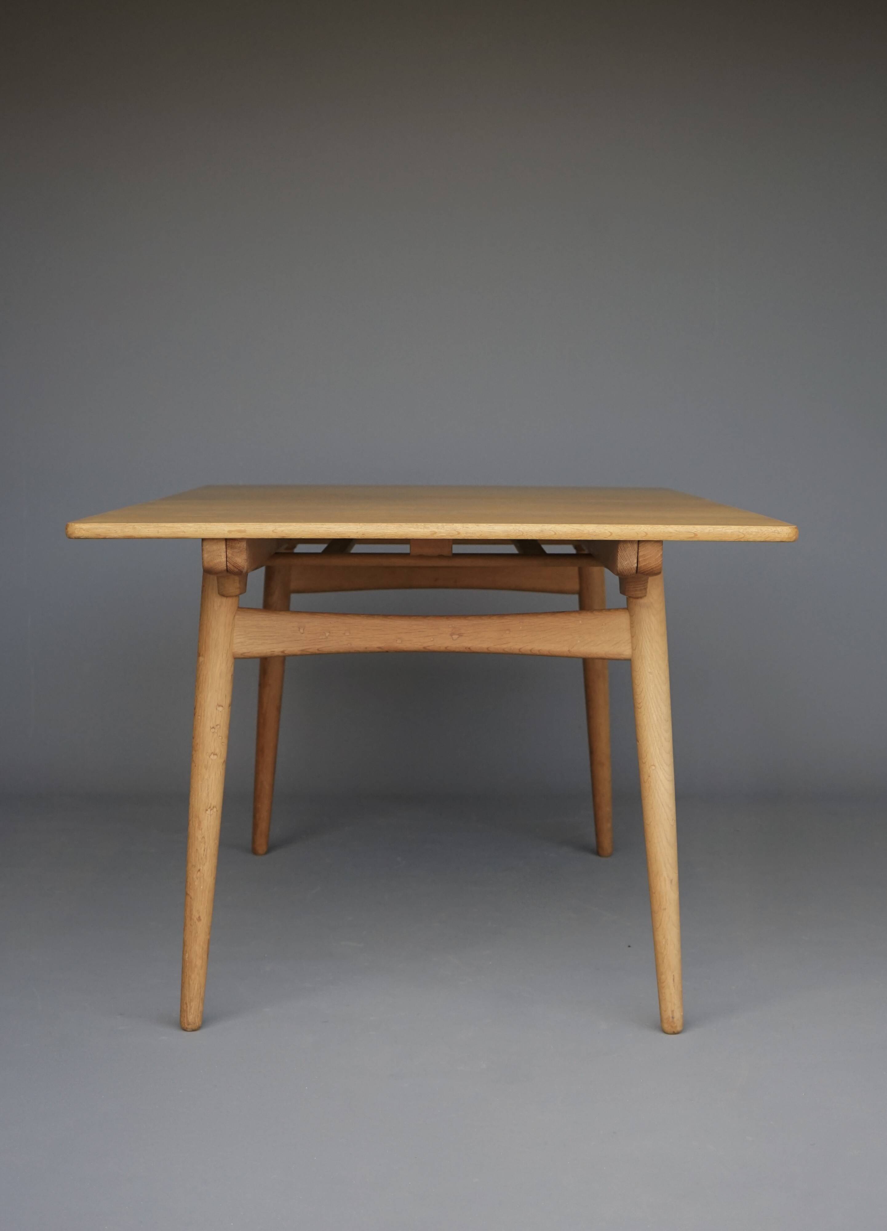 Table à manger extensible en chêne Hans J. Wegner, modèle AT 310, par Andreas Tuck, 196