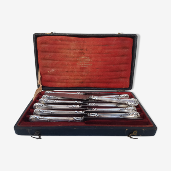 Box of 12 silver channel knives, Leon Mapar, mid-19th century