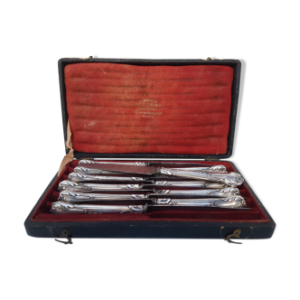 Box of 12 silver channel knives, Leon Mapar, mid-19th century