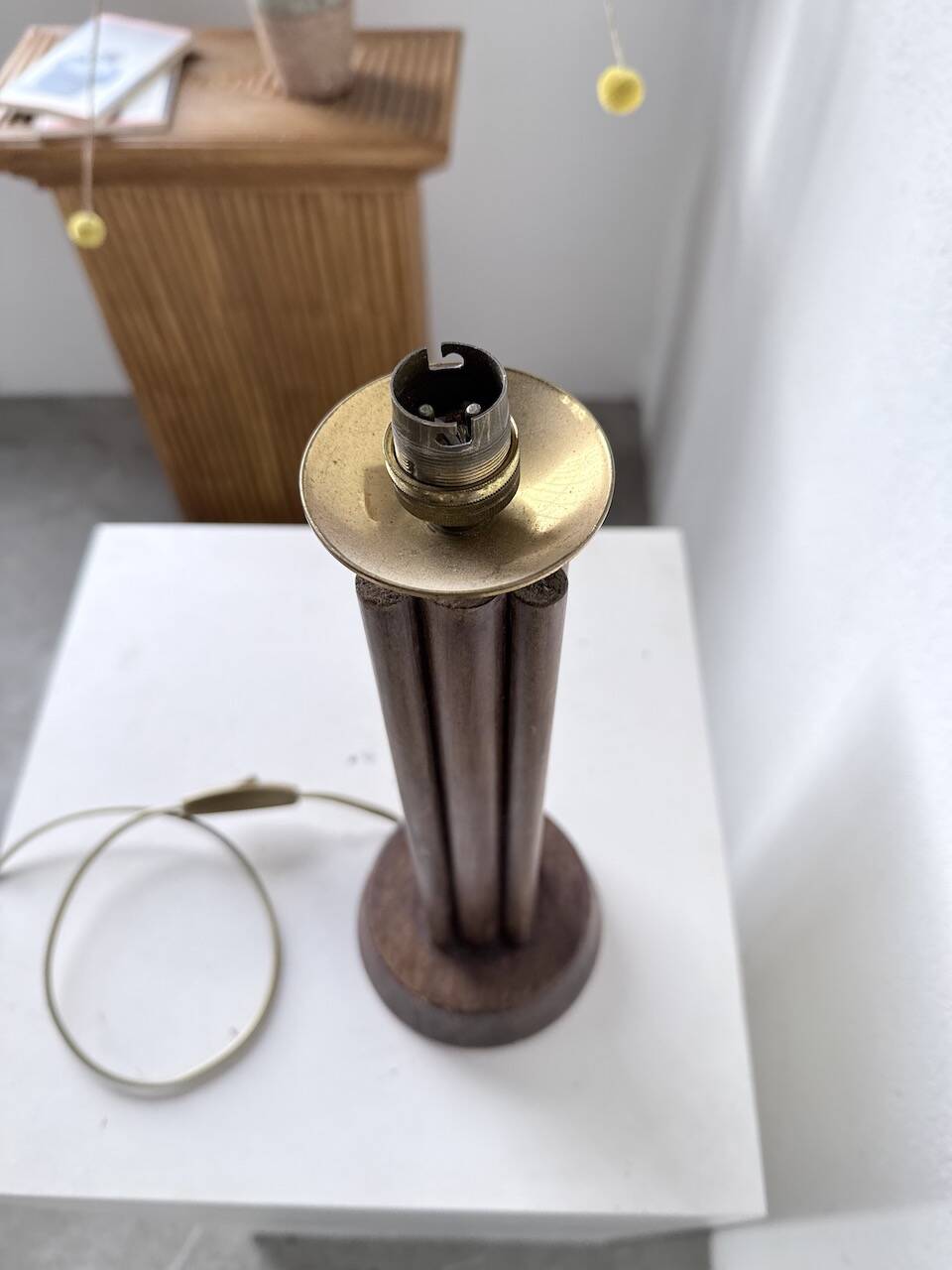 1940s Art Deco oak desk lamp