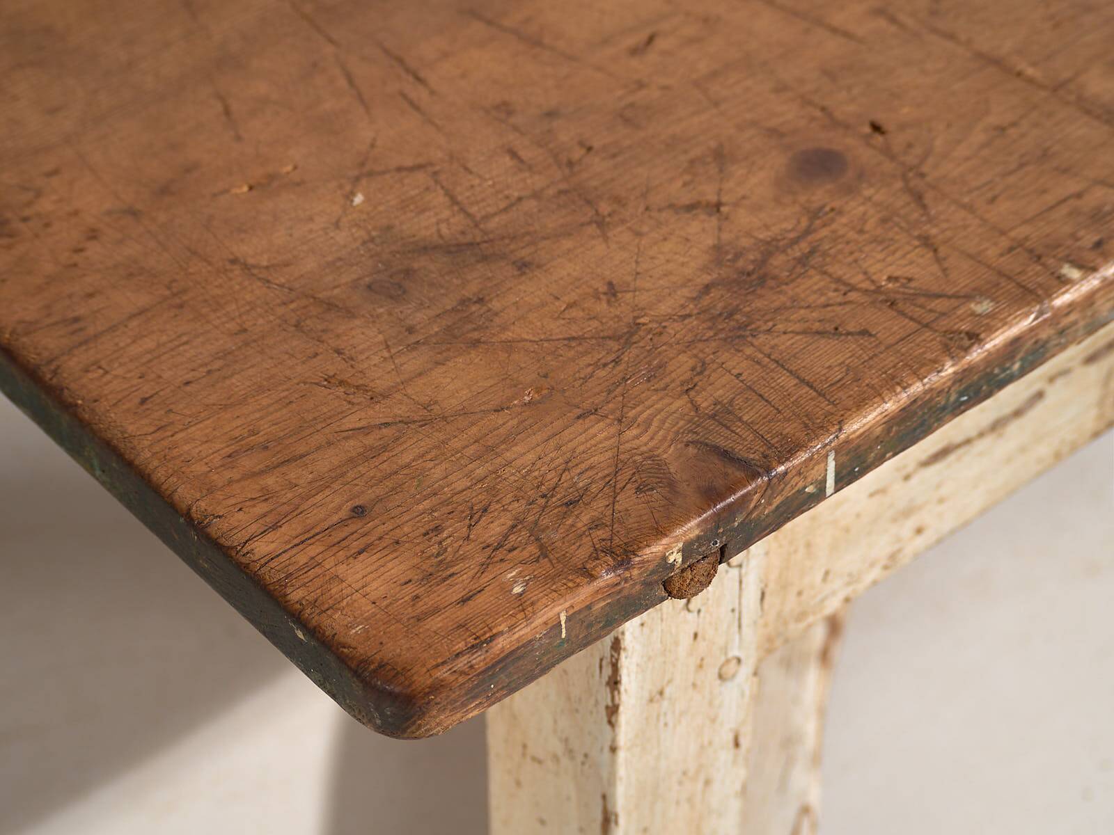 Antique white coffee table (circa 1920)