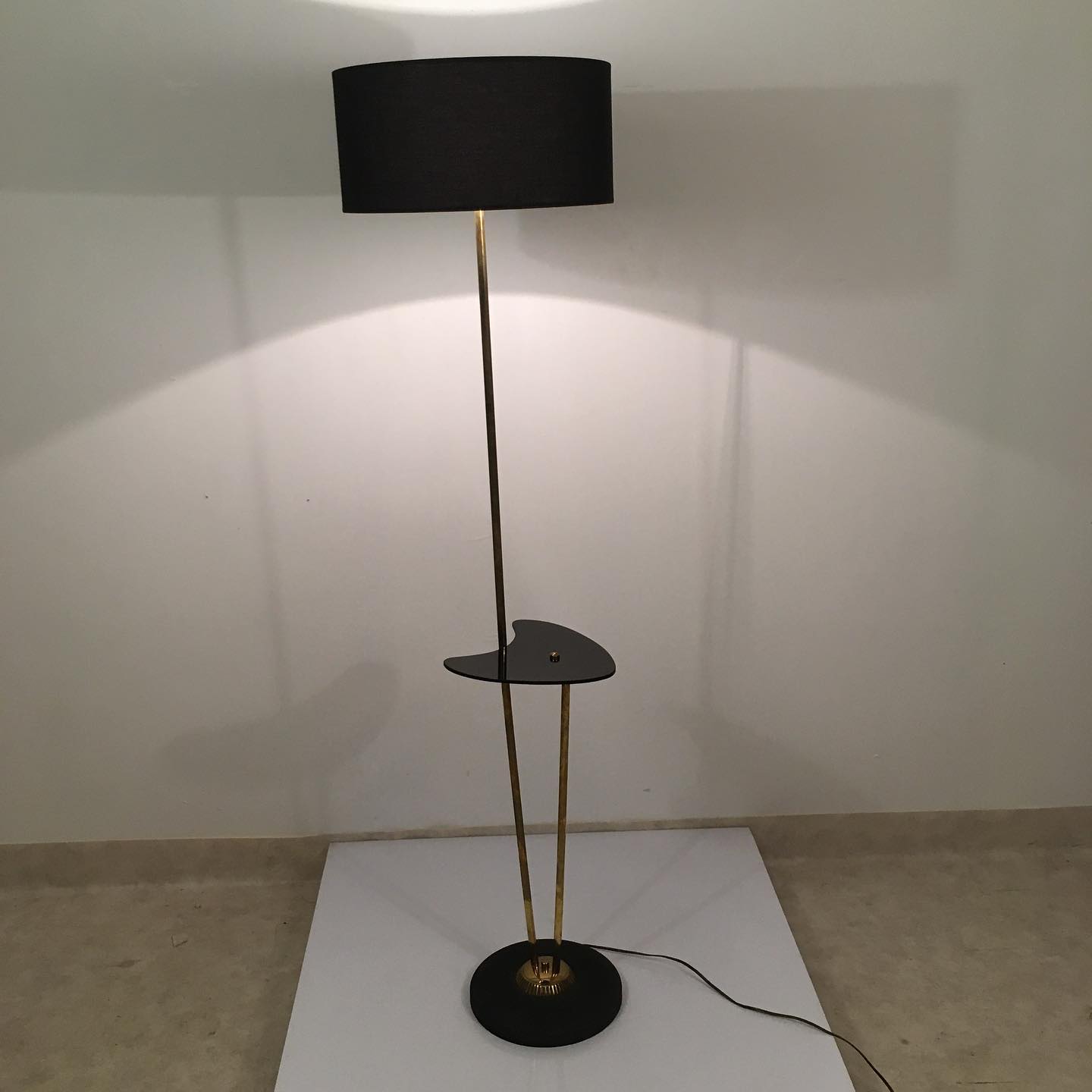 Lampe de salon Arlus 1950