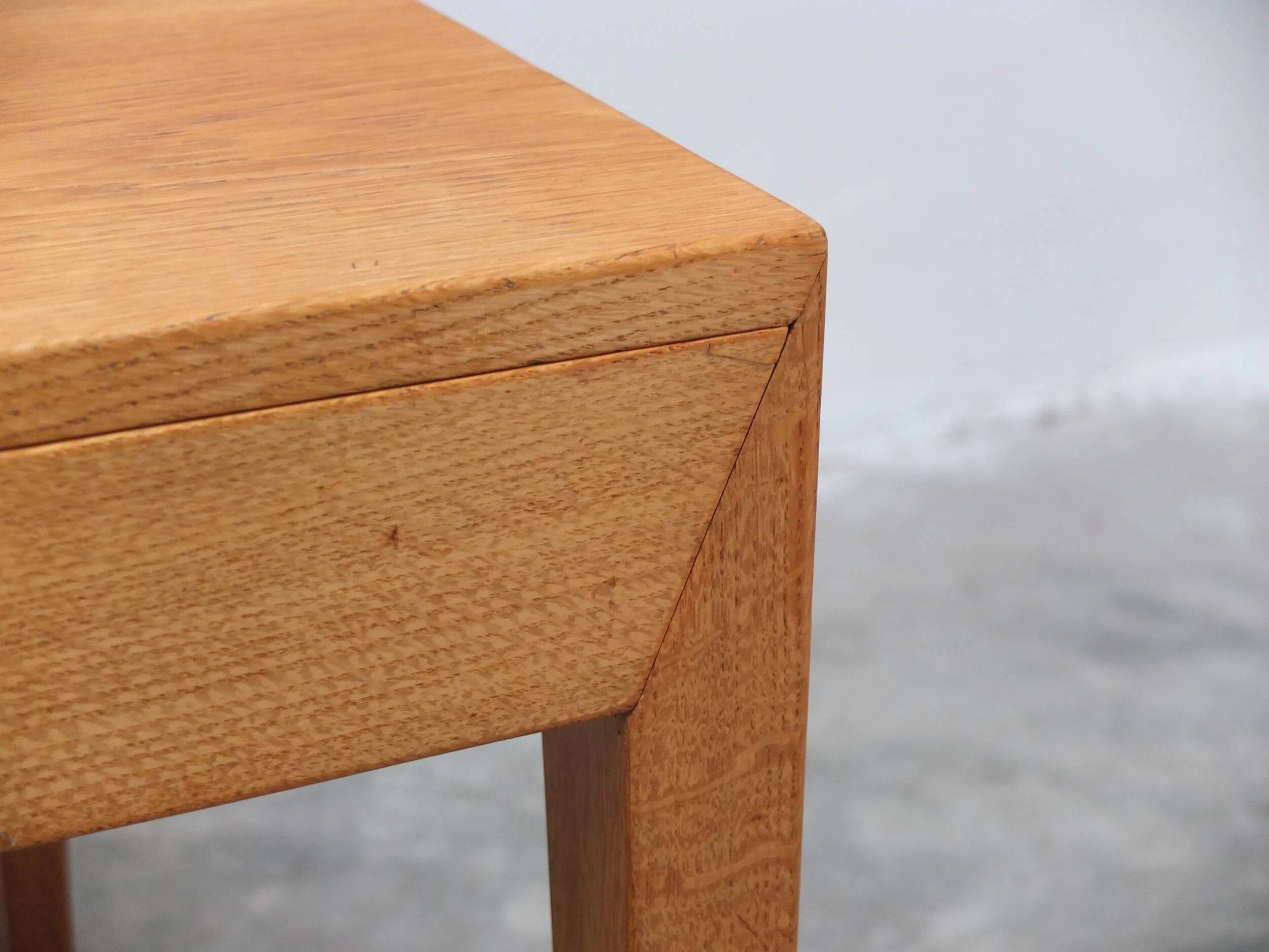 Freestanding 'Model 36' desk in oak by Severin Hansen for Haslev, 1958