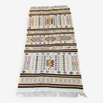 Berber kilim rug hand-woven in natural wool