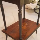 Table d'appoint en marqueterie de bois Napoléon III