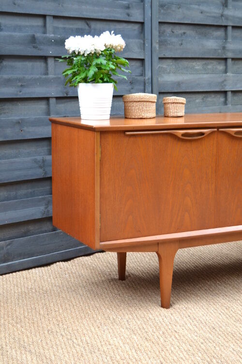 Sideboard english by Jentique