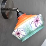 Vintage hinged wall lamp, opaline glass and country décor