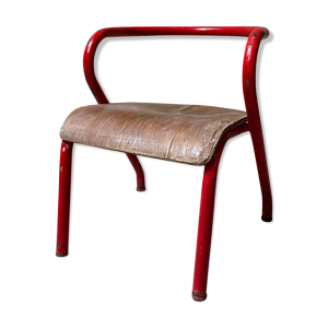 Chaise d'école maternelle