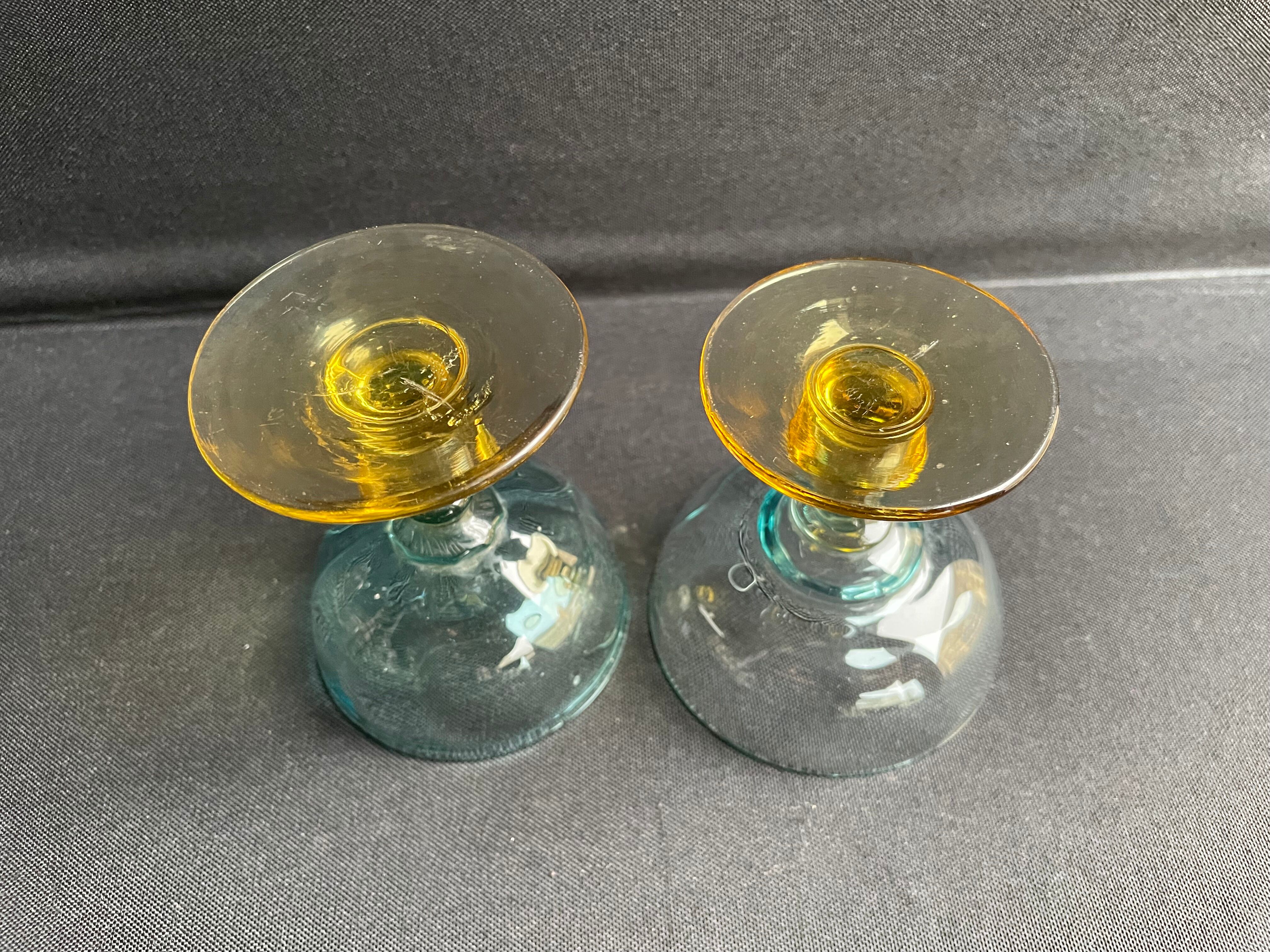 Glassware-crystallery of Portieux - 1 broc and 2 glasses - Napoleon III - Colored blown glass - G