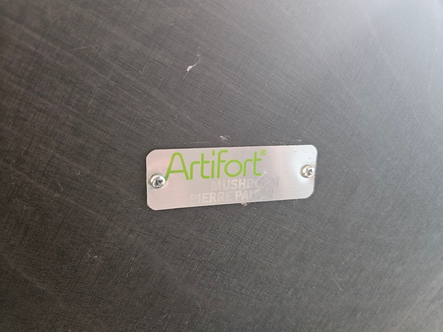 Pierre Paulin mushroom chair