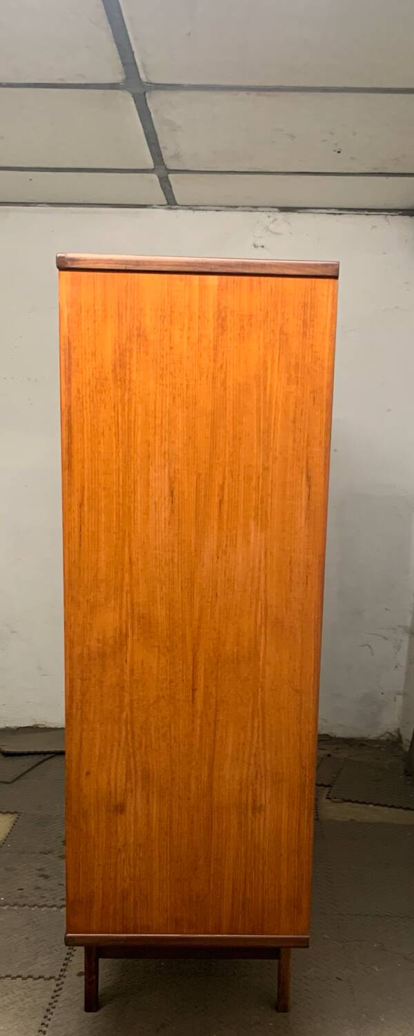Armoire scandinave vintage en teck