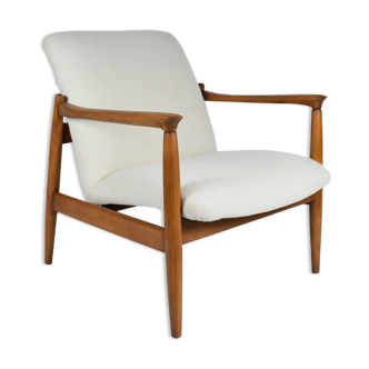 Fauteuil modèle GFM-64, conçu par E.Homa, années 1960, crème