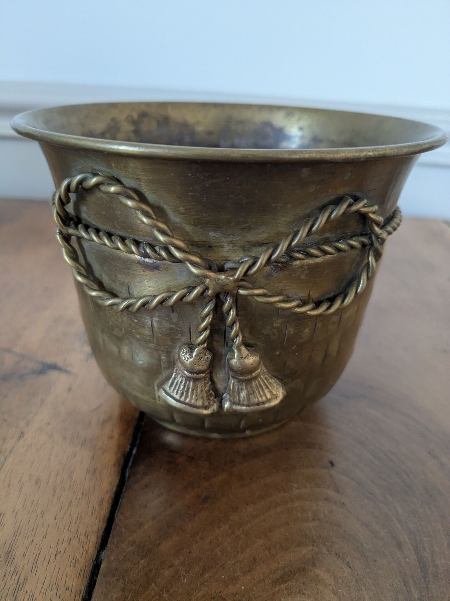 Cache pot en laiton