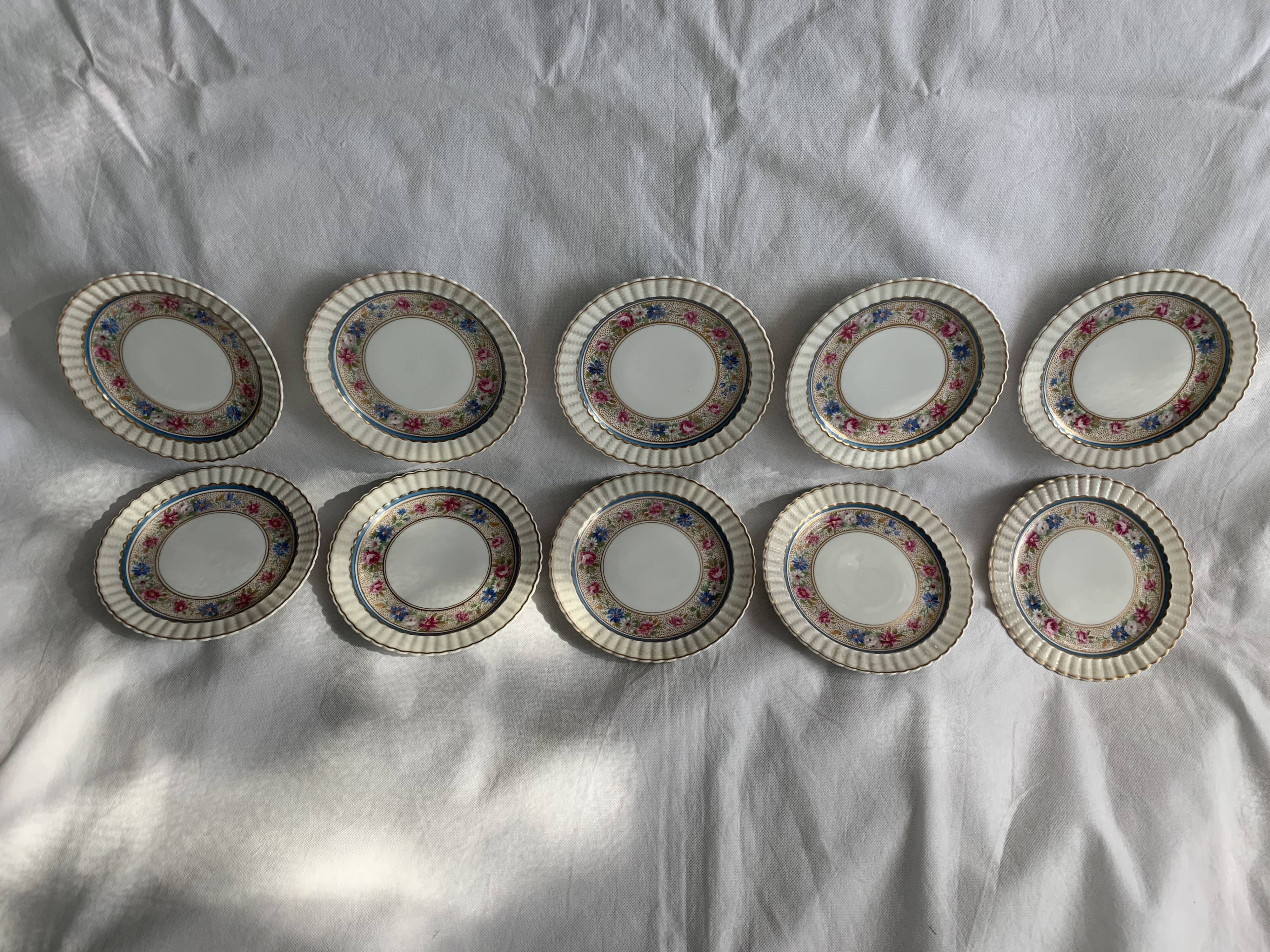 Dessert service 10 plates and a Bernardaud Limoges porcelain cake dish