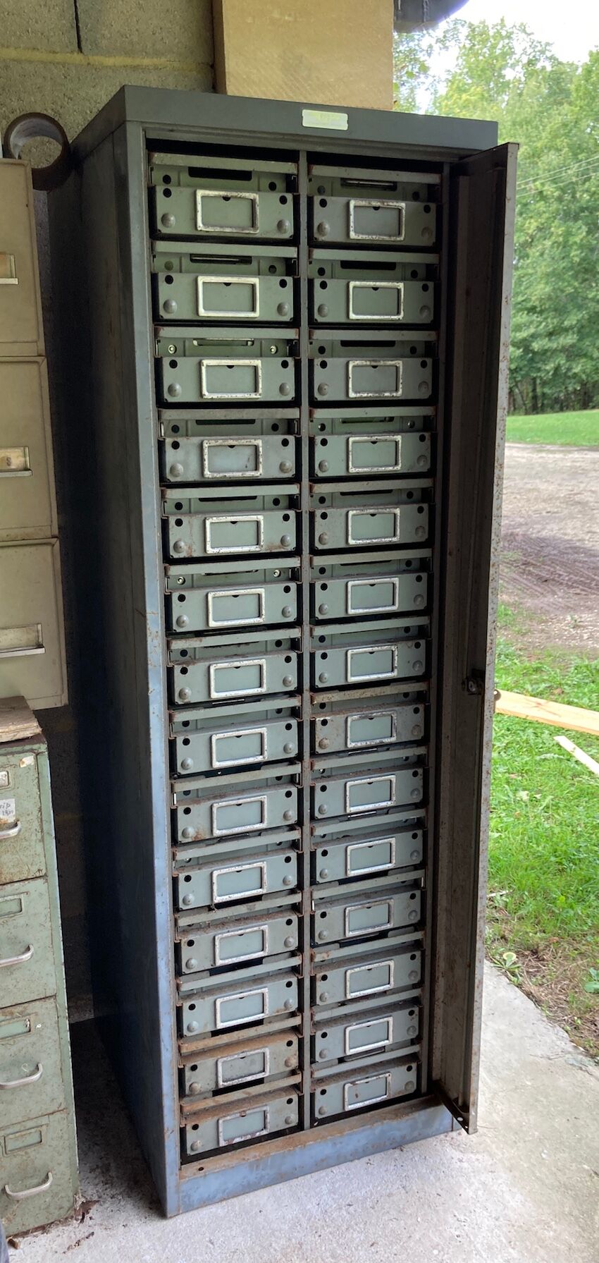 YAC industrial craft cabinet with 28drawers
