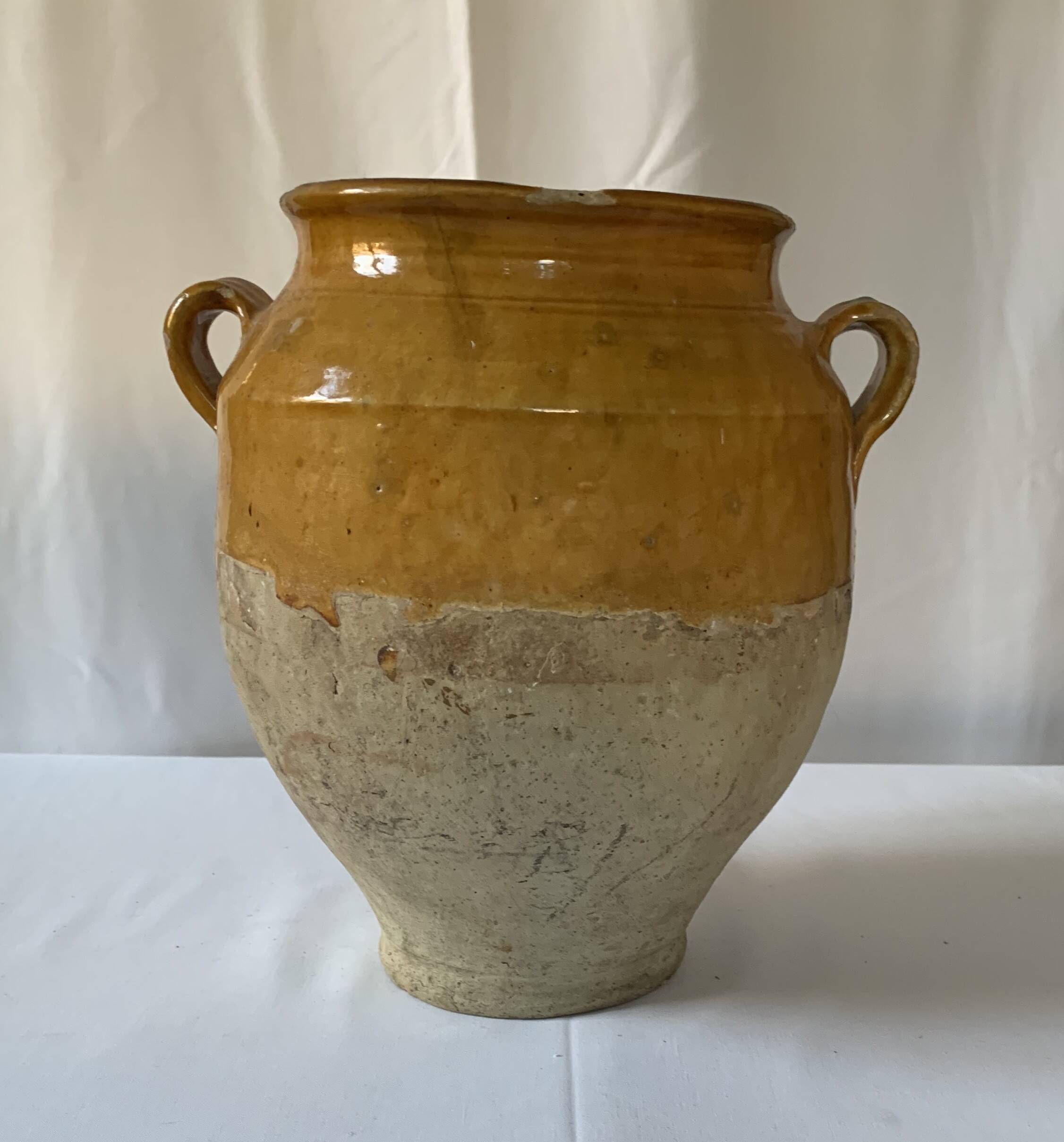 Glazed yellow confit pot – South-West of France – 19th century