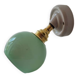 Art Deco wall lamp in porcelain and green opaline