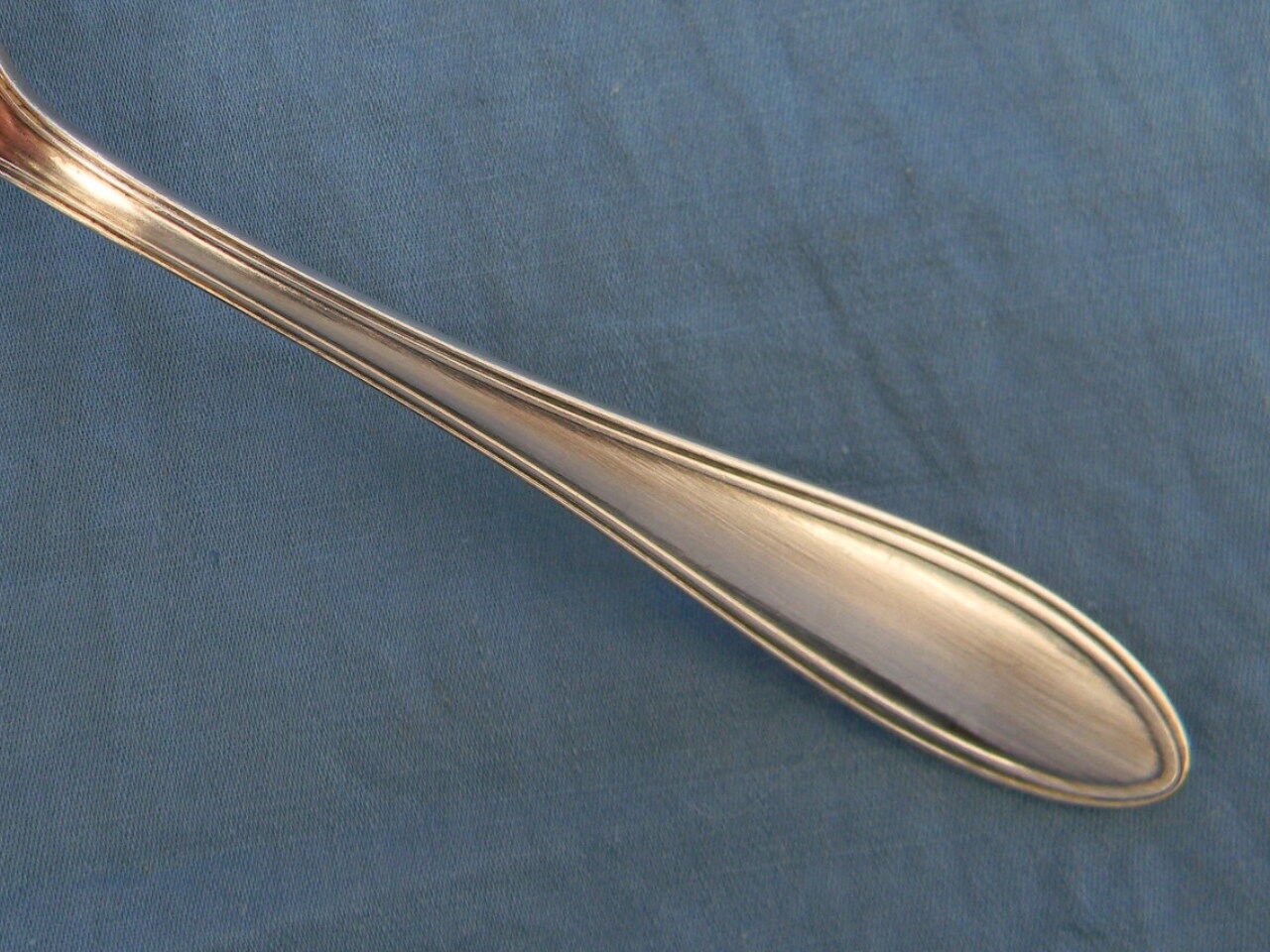 Set of 6 teaspoons in silver metal