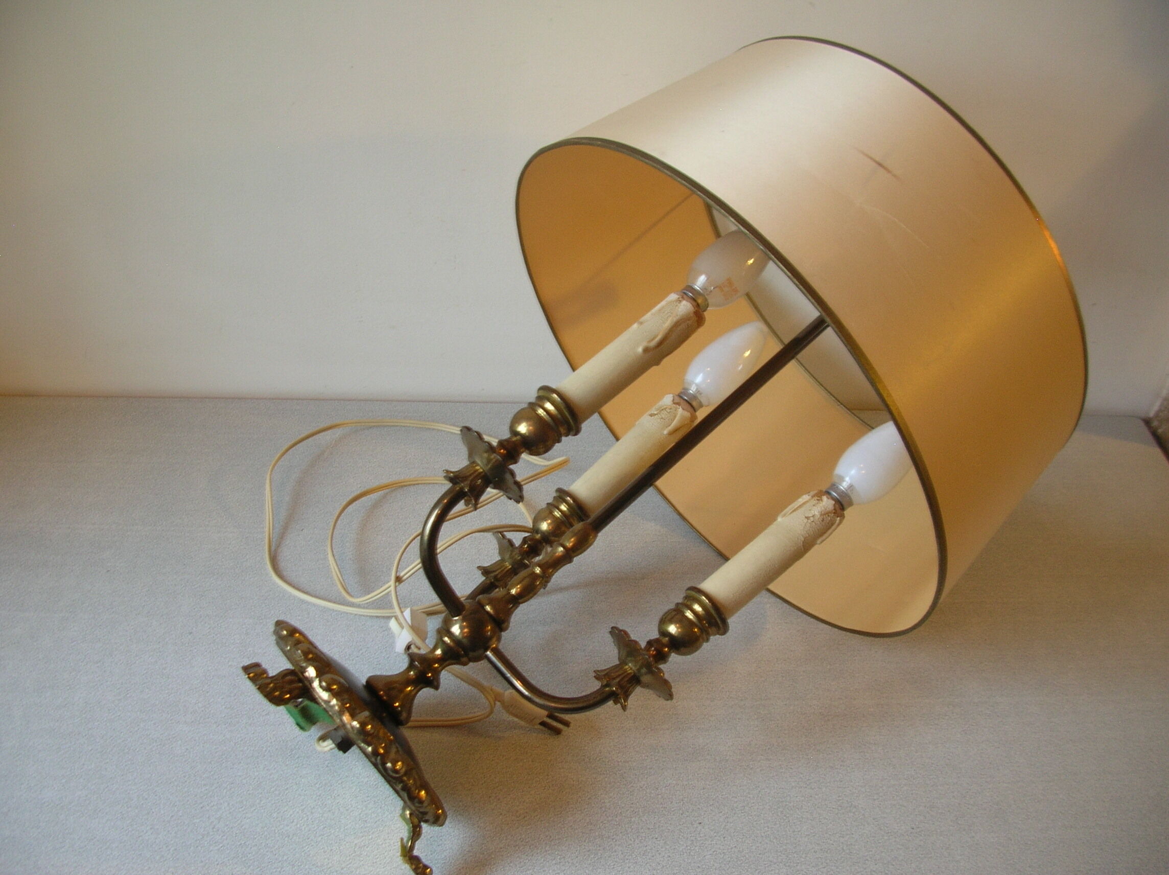 Desk lamp 3 fires style hot water bottle brass and bronze lion's paw deco office living room