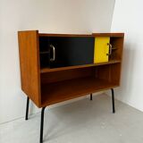 Light wood buffet from the 1950s.