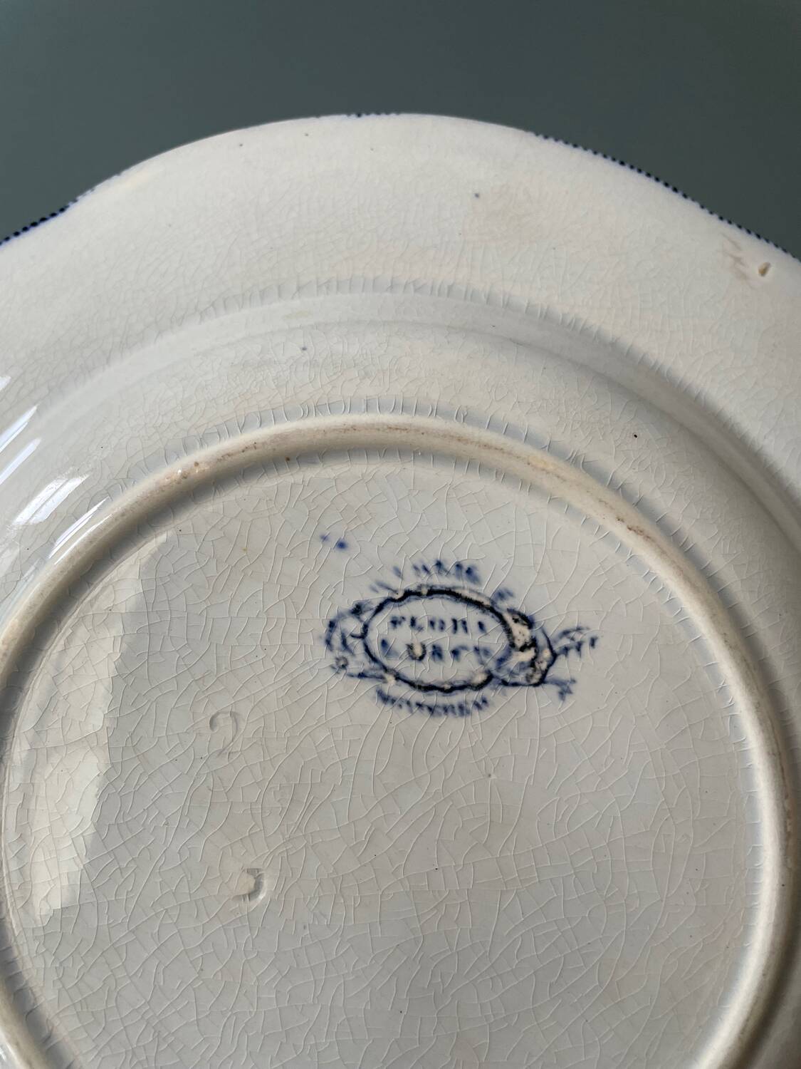 Series of 9 Creil Montereau plates, Flora model