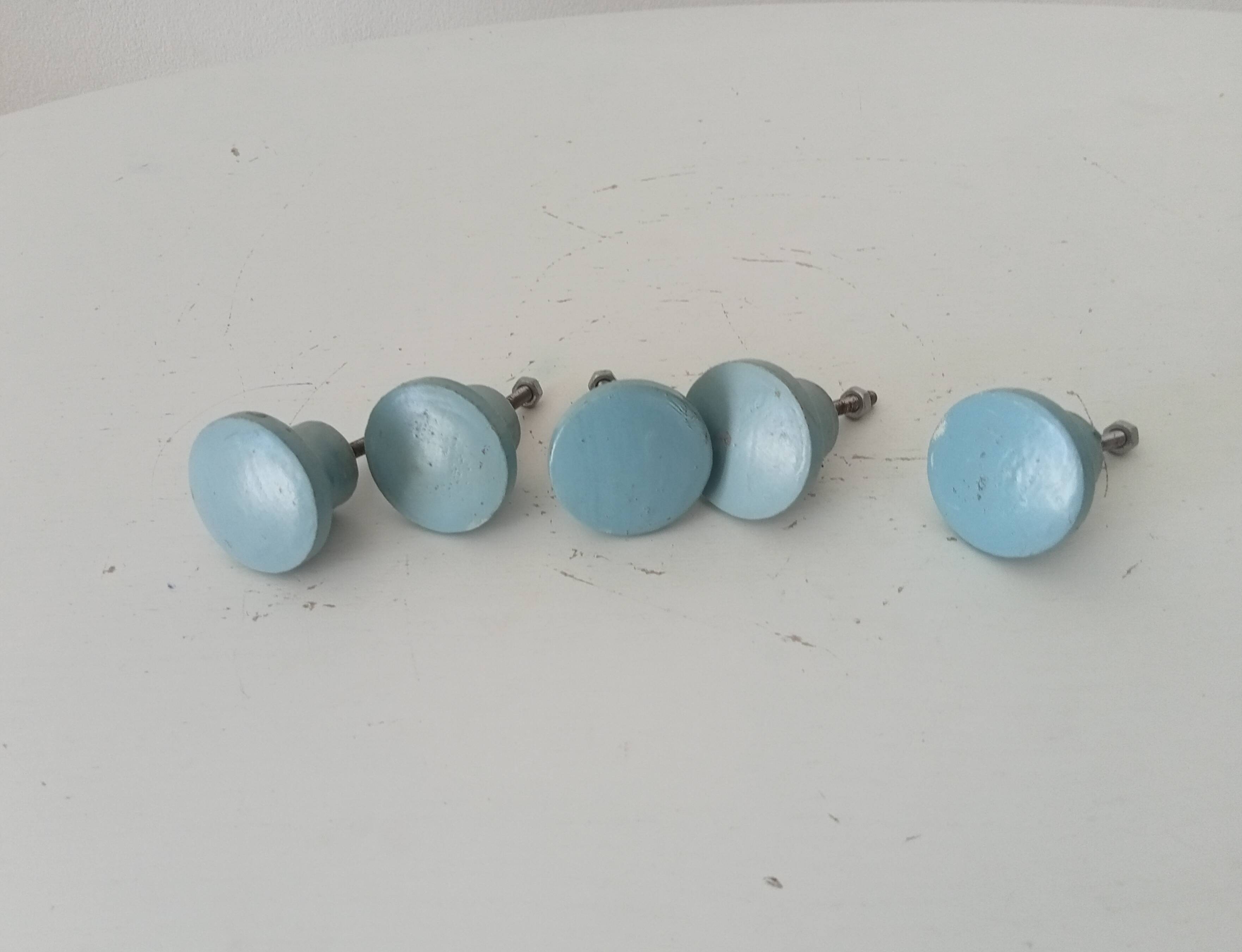 Paire de boutons de meubles vintage en bois