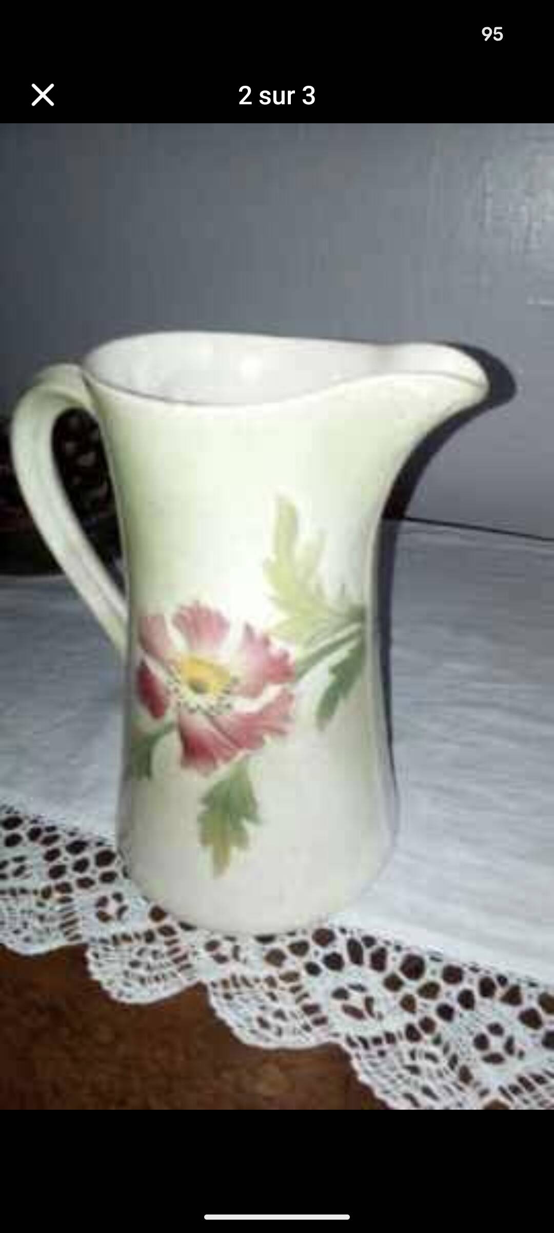 Beautiful antique pitcher signed in slipware