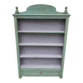 Shelf on legs