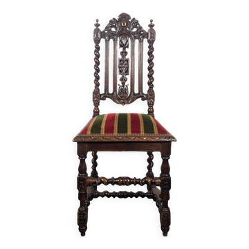 Chaise de style Louis XIII en chêne