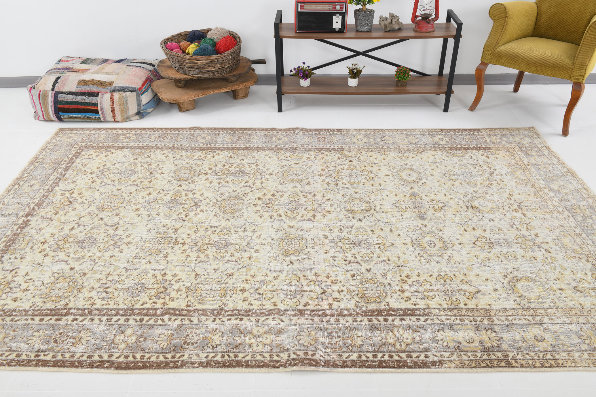 Turkish handmade wool rug 305x197cm