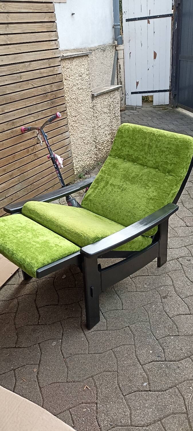 Vintage reclining armchair