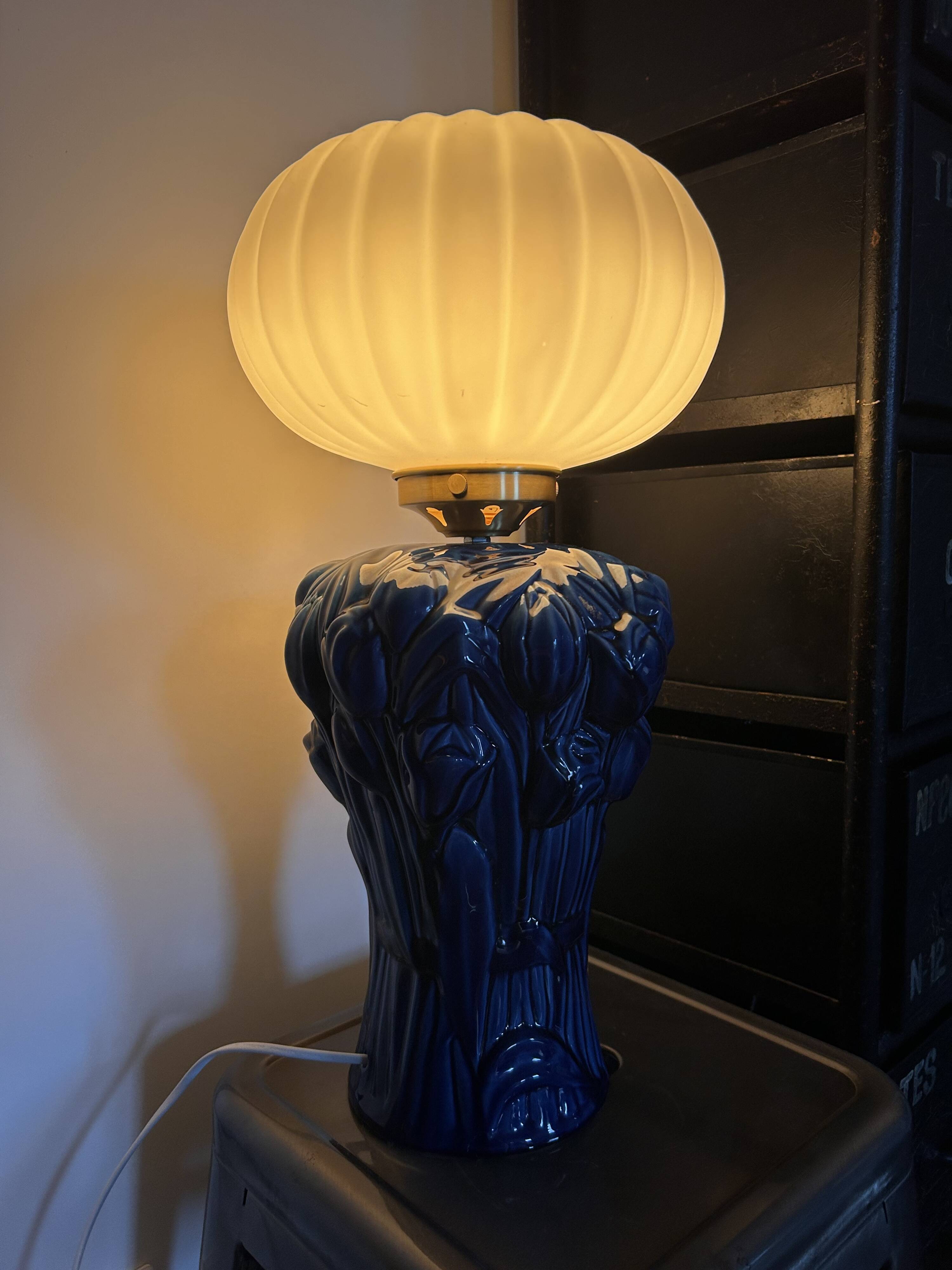Vintage blue globe table lamp with white pleated globe