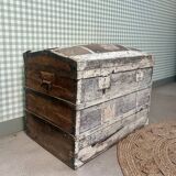 White patinated trunk