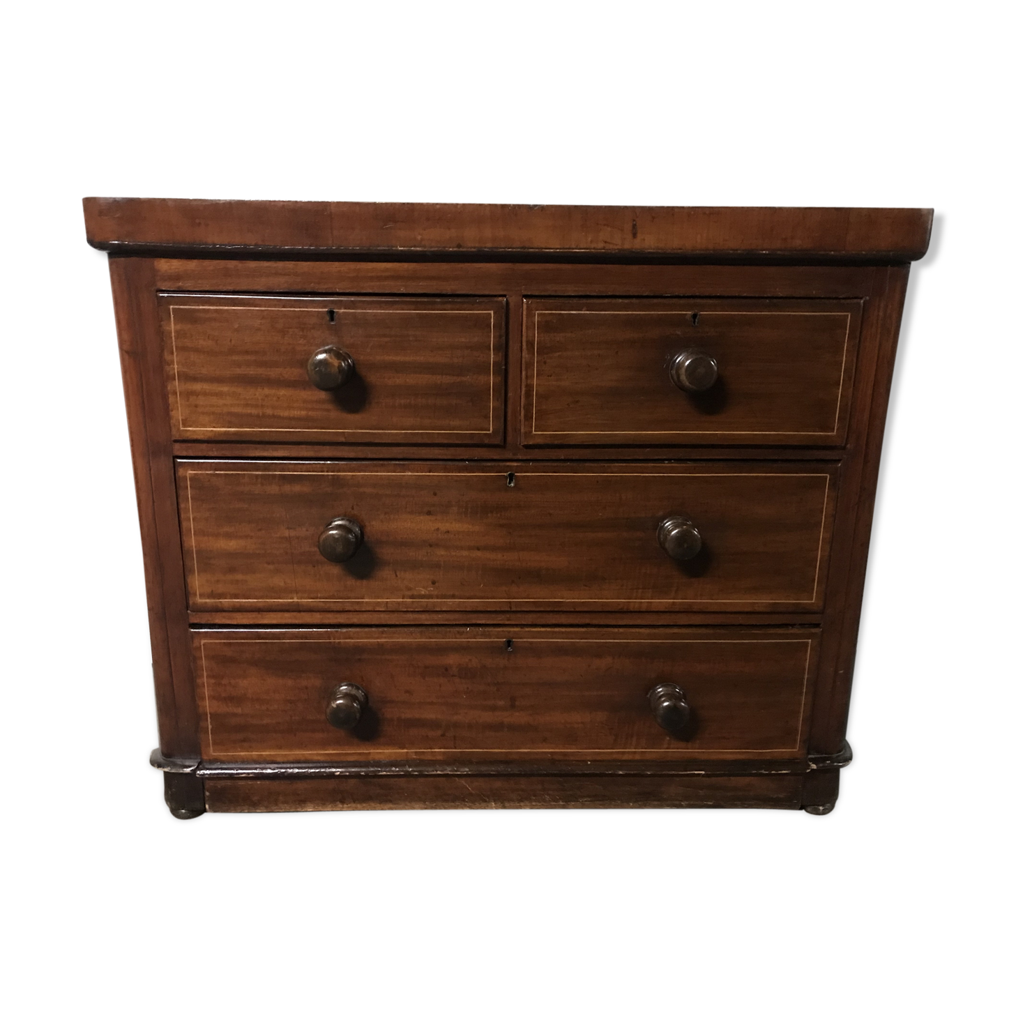 English old chest of drawers