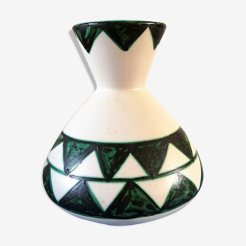 Ceramic vase