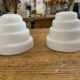 Paire de suspension en verre blanc