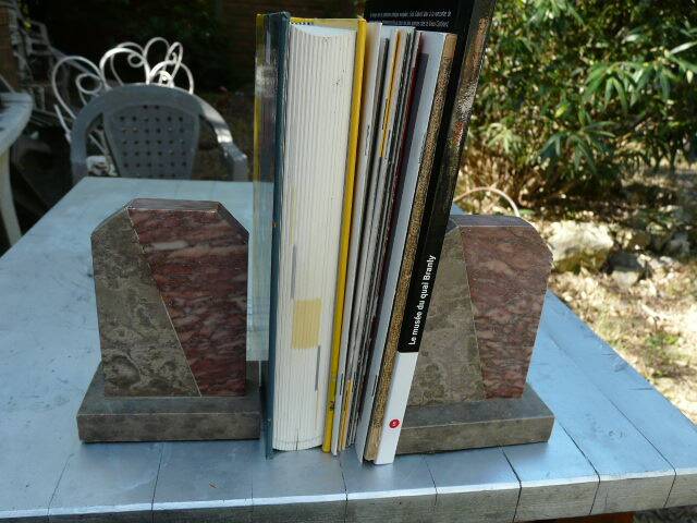 Paire de serre livres en marbre art déco