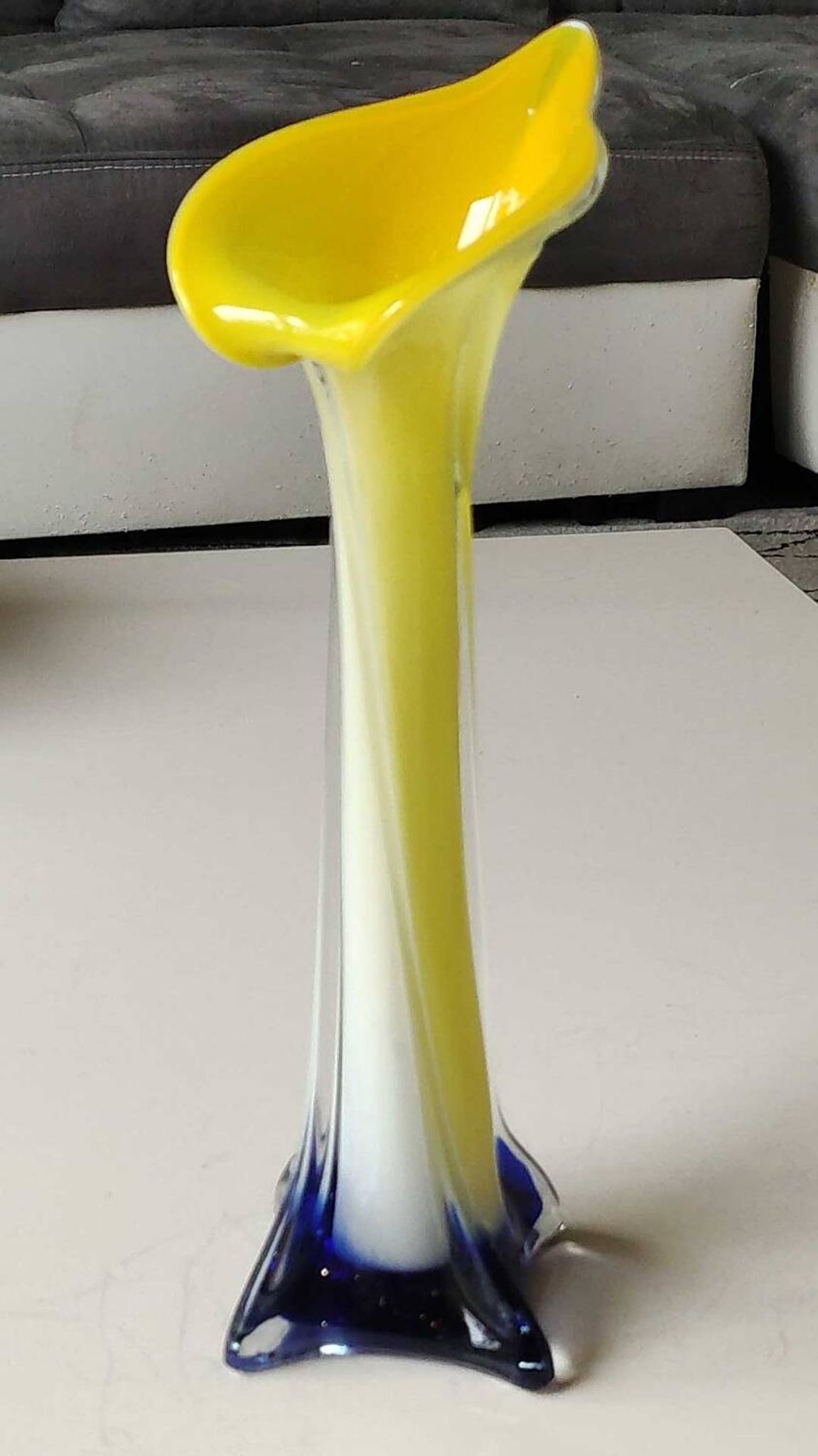 Vase Soliflore fleur d Arum/Jack in the Pulpit. Murano . Haut 30,5 cm