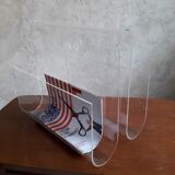Plexiglas magazine holder