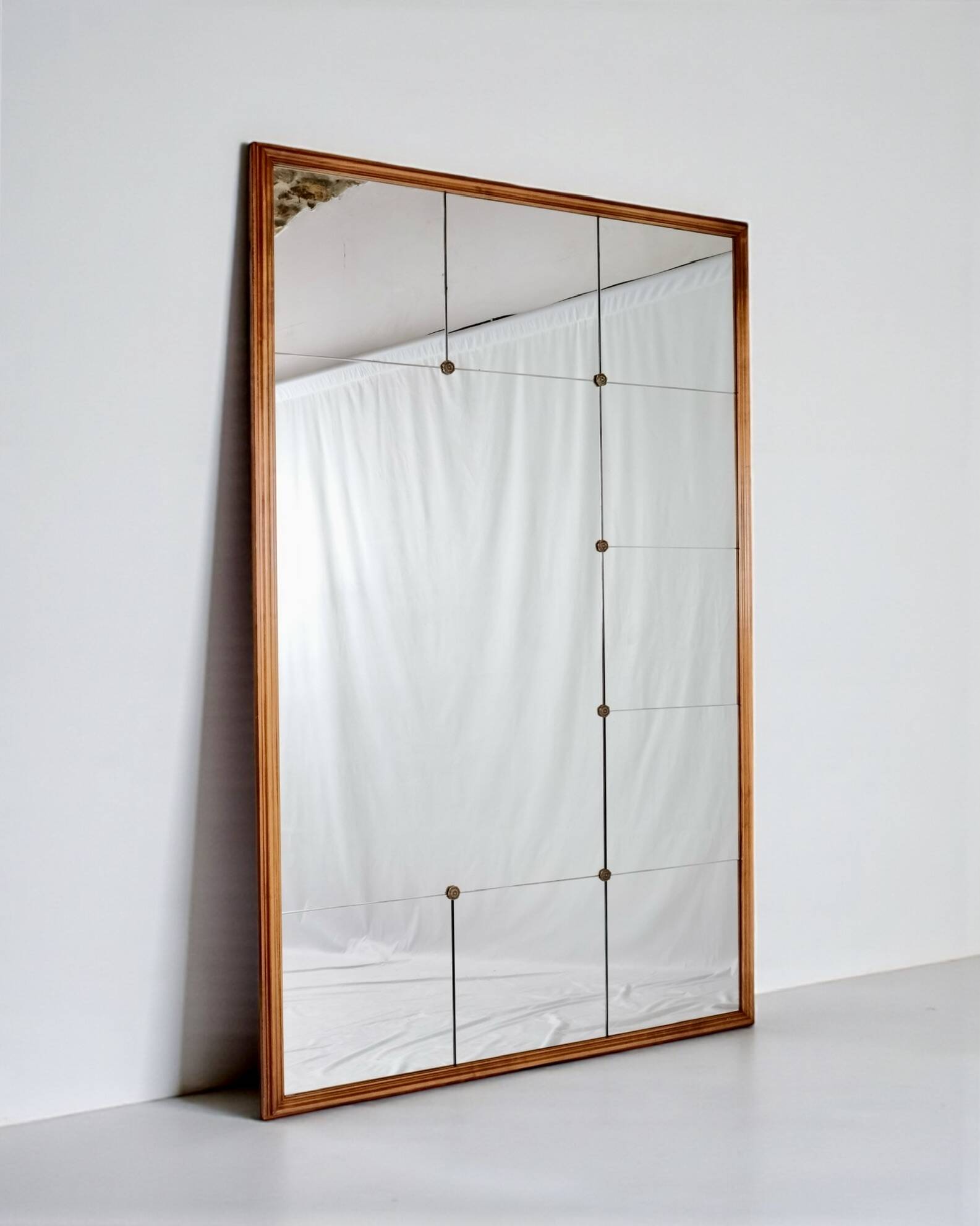 Très grand miroir de style brasserie, France, 1960s