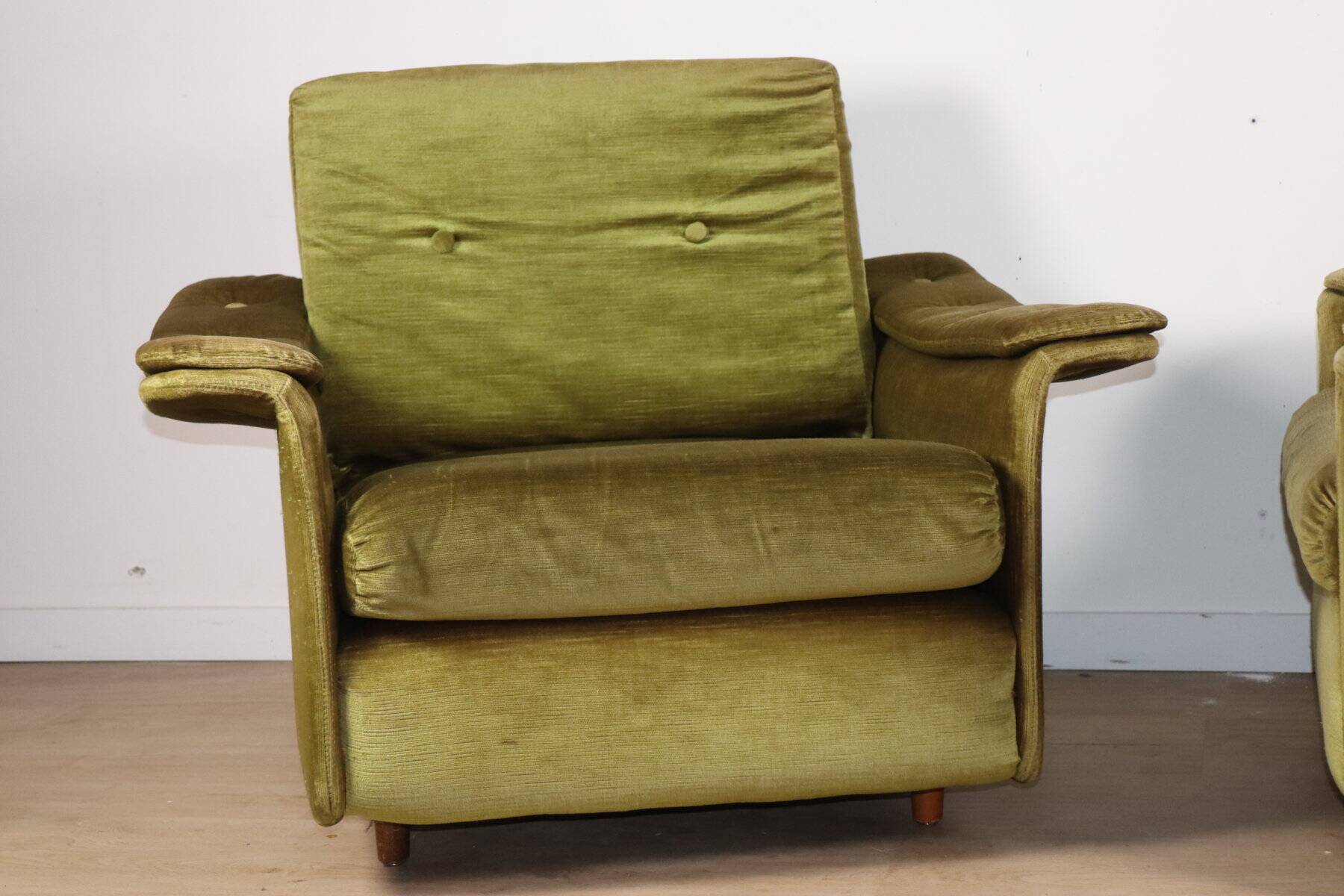 Pair of vintage velvet armchairs – 1960s